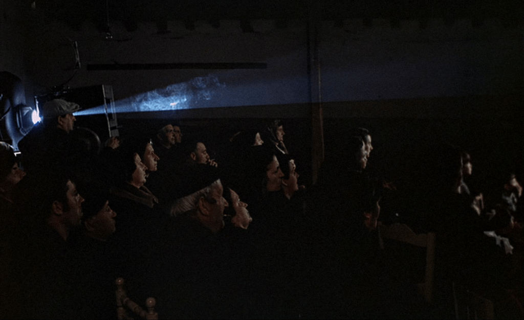 La Sobrenaturaleza cineclú: Volver al hechizo